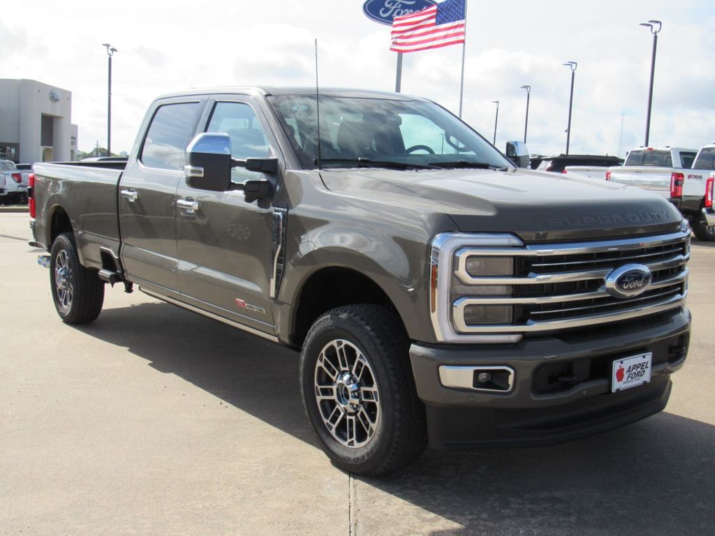 2026 Ford F-350SD Platinum