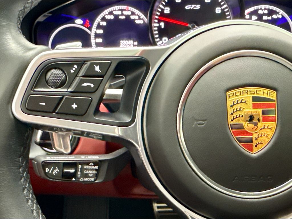 Thumbnail: 2023 Porsche  - 14