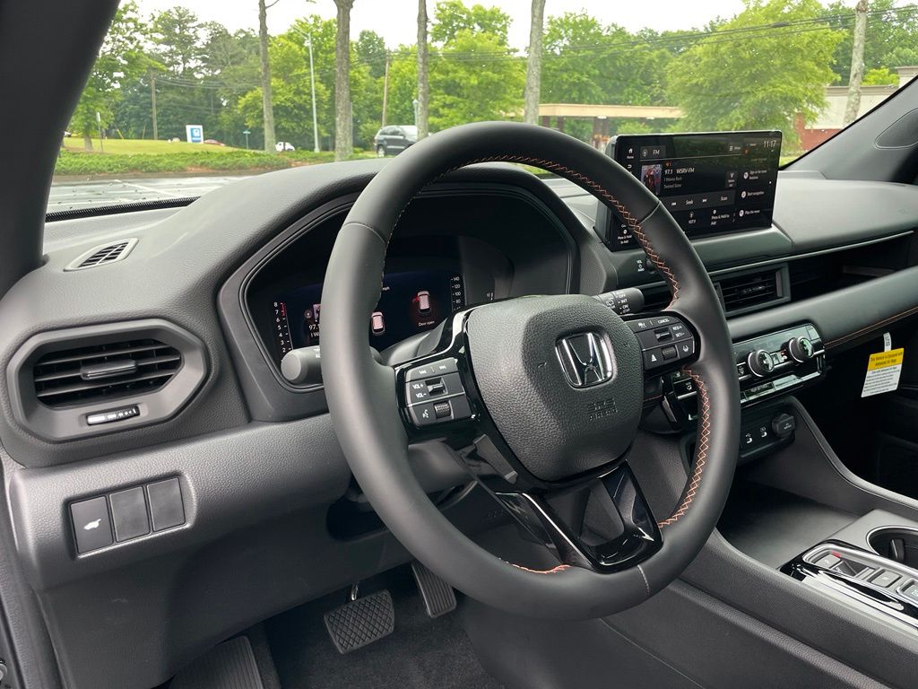 Thumbnail: 2026 Honda Pilot - 27