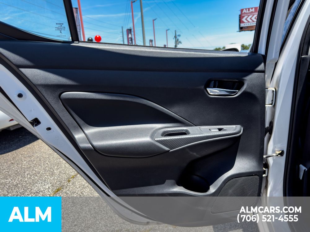 Used 2024 White Nissan 1.6 SV image 11