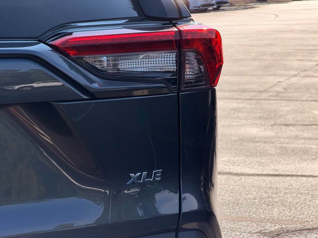 2025 Toyota RAV4 XLE Magnetic Gray Metallic - Jim Hudson Acura - Image 12