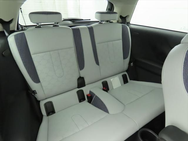 Thumbnail: 2026 MINI Cooper - 23