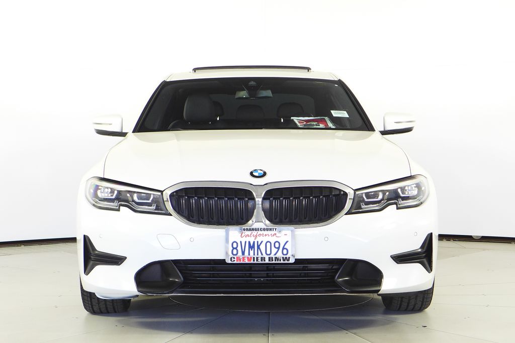Thumbnail: 2021 BMW 3 Series - 3