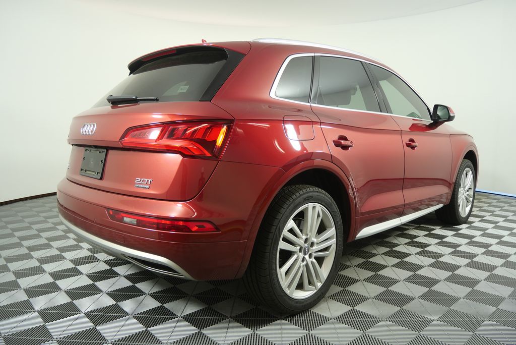 Thumbnail: 2018 Audi Q5 - 3