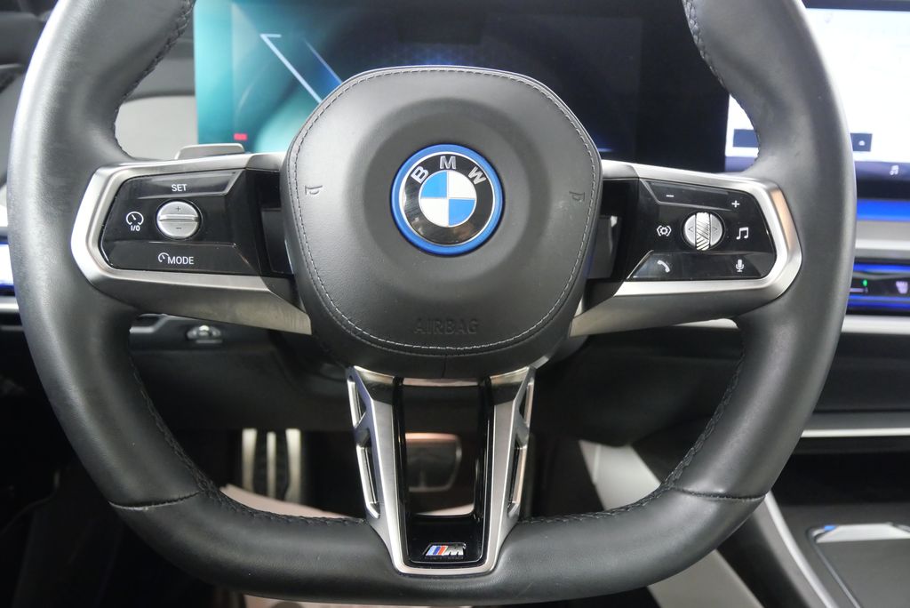 2023 BMW i7 xDrive60 20