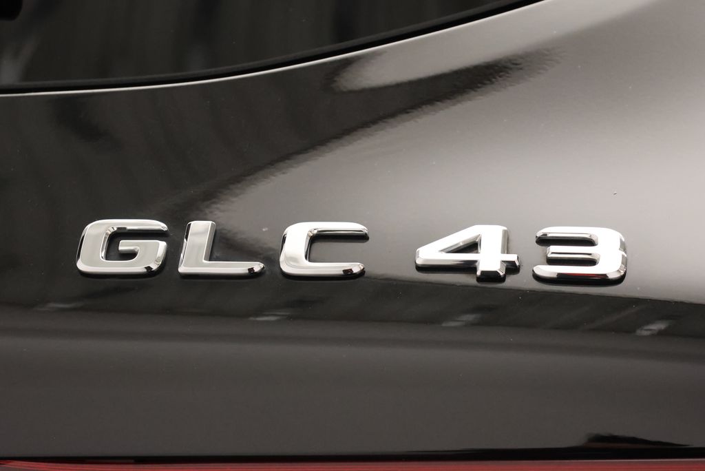Thumbnail: 2021 Mercedes-Benz GLC - 10