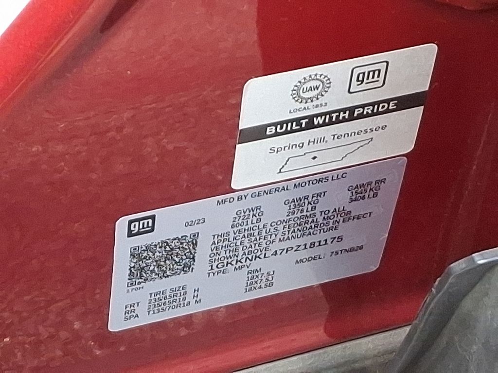 Thumbnail: 2023 GMC Acadia - 27