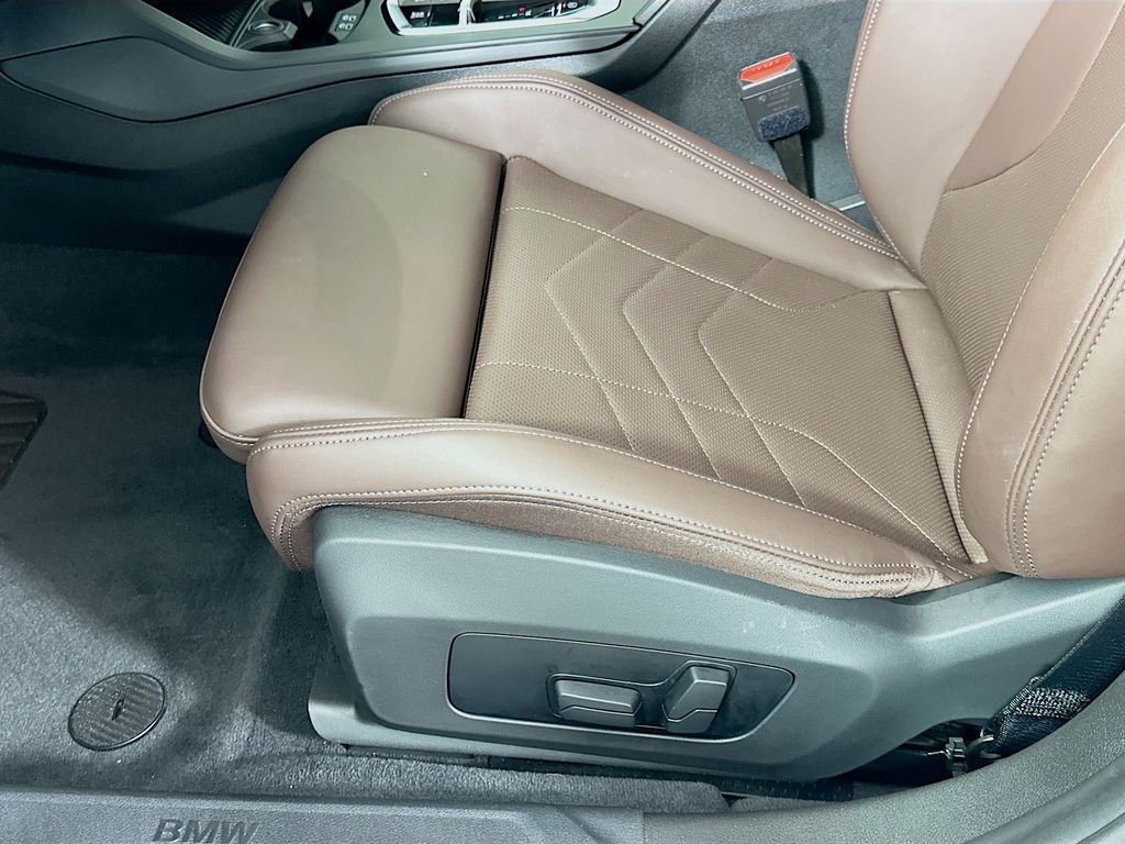 Thumbnail: 2025 BMW 2 Series - 19