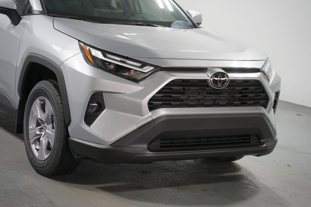 Thumbnail: 2025 Toyota RAV4 - 4