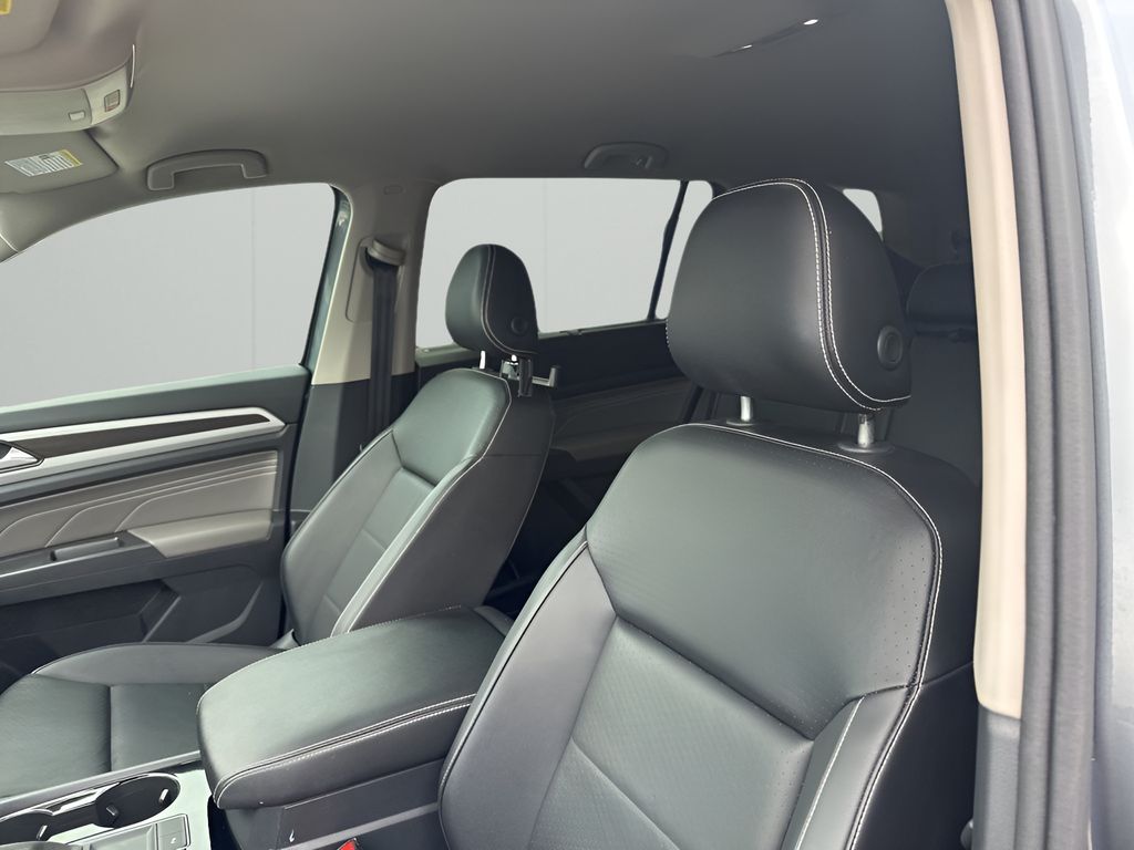 Used Car 2022 Volkswagen Atlas  3.6l V6 Se W/technology For Sale Under $30,000 In Austin, Texas