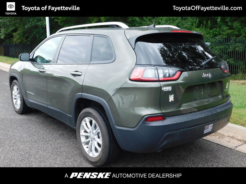 Thumbnail: 2021 Jeep Cherokee - 3