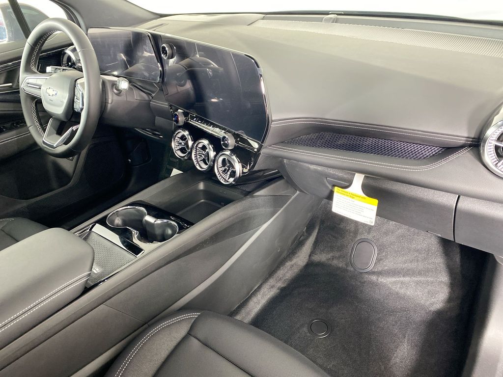 2025 Chevrolet Blazer EV LT photo