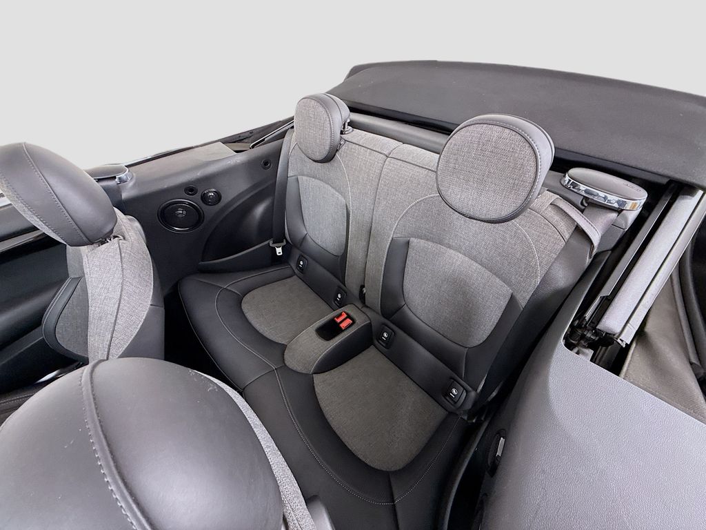 Thumbnail: 2018 MINI Cooper - 28