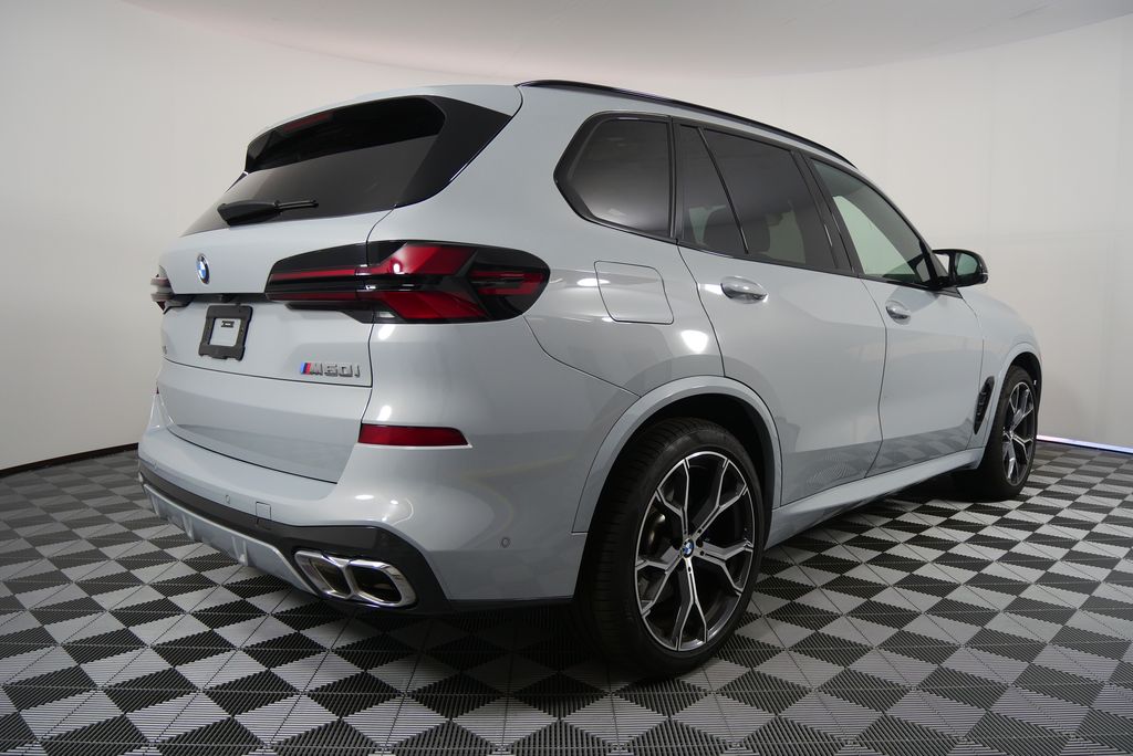 2024 BMW X5 M60i 3