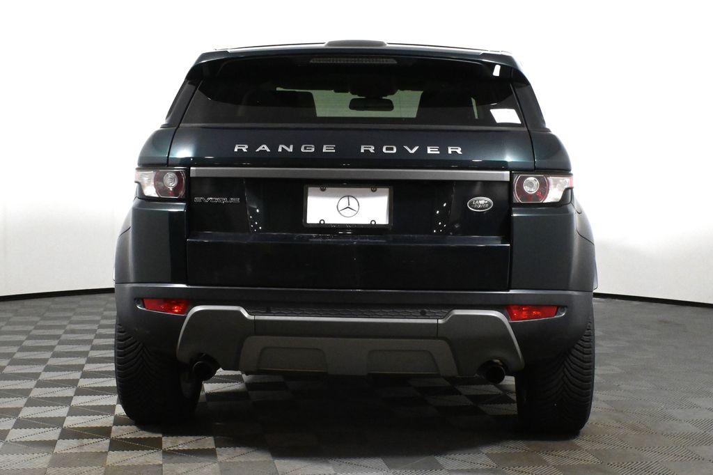 Thumbnail: 2015 Land Rover Range Rover Evoque - 9