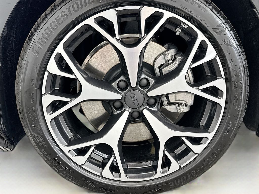 Thumbnail: 2026 Audi A6 - 29