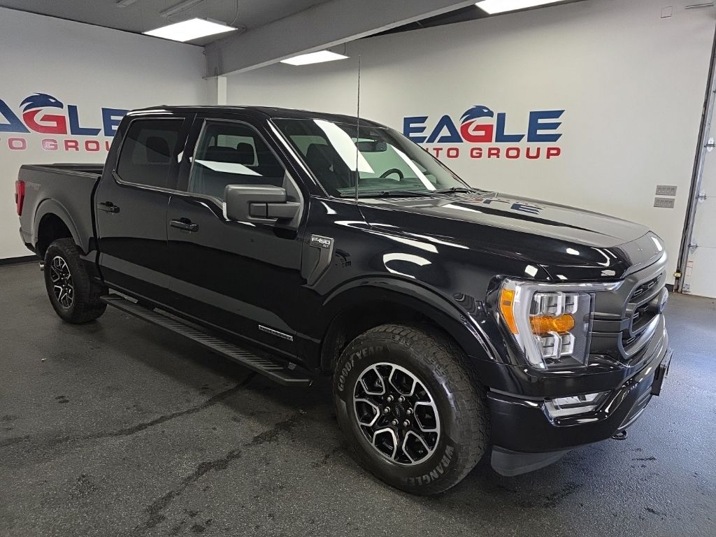  2023 Ford F-150 XLT SuperCrew 4WD   