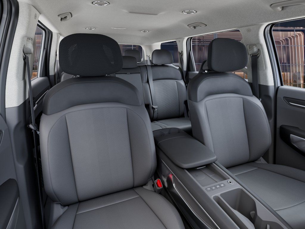 New 2026 Glacial White Pearl Kia Light image 15