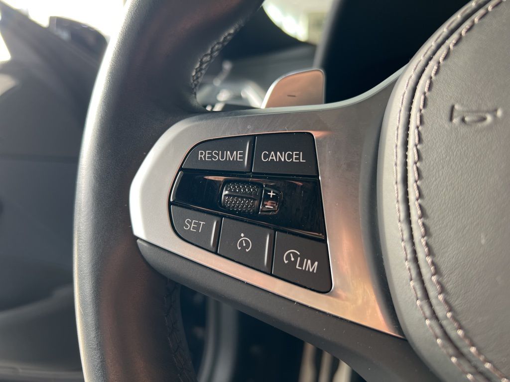 Thumbnail: 2023 BMW 8 Series - 19