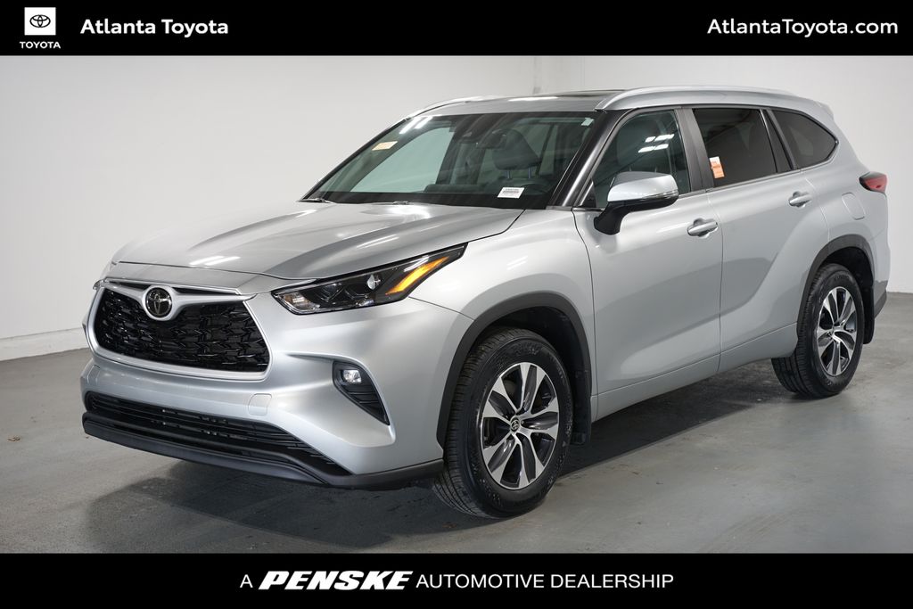 Thumbnail: 2023 Toyota Highlander - 1