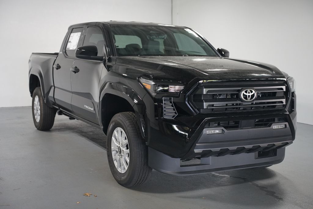 Thumbnail: 2025 Toyota Tacoma - 3
