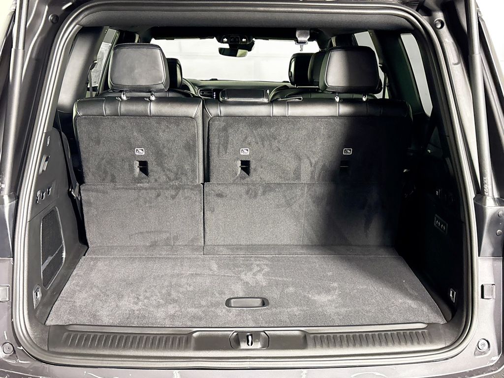 2026 Jeep Grand Wagoneer Limited Altitude
