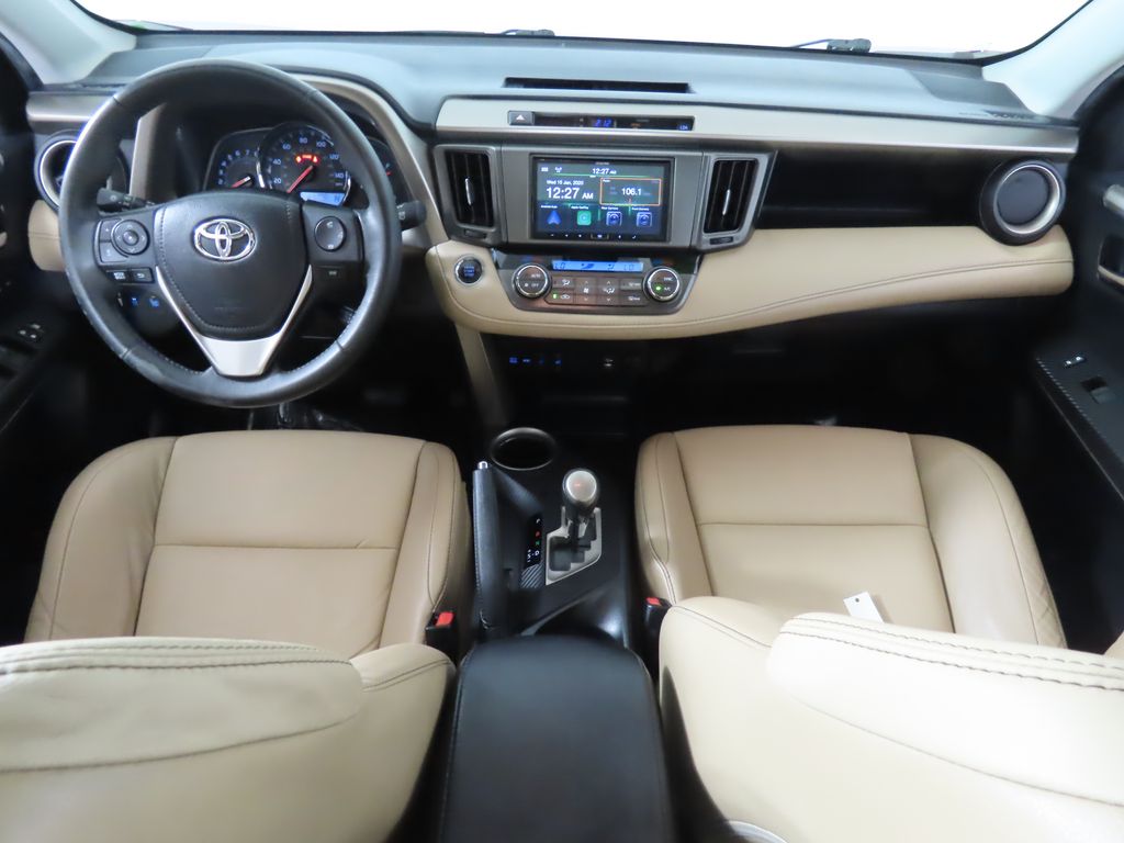 Thumbnail: 2014 Toyota RAV4 - 11