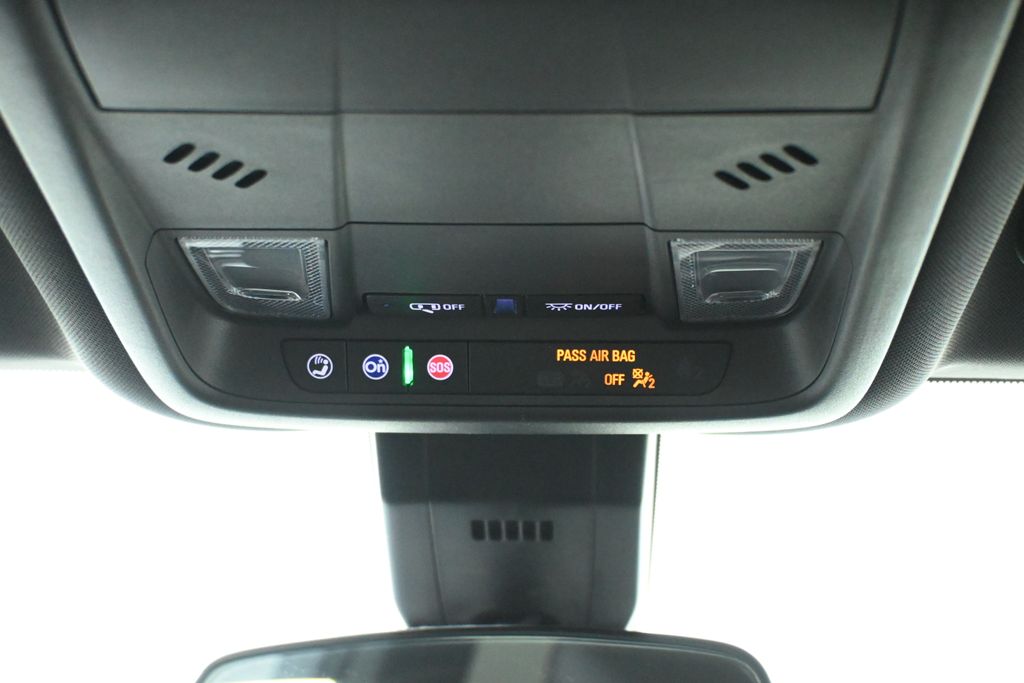 Thumbnail: 2022 Chevrolet Equinox - 19