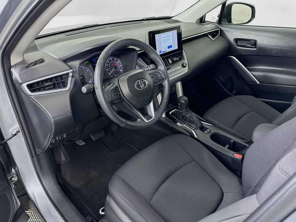 Thumbnail: 2024 Toyota Corolla Cross - 9