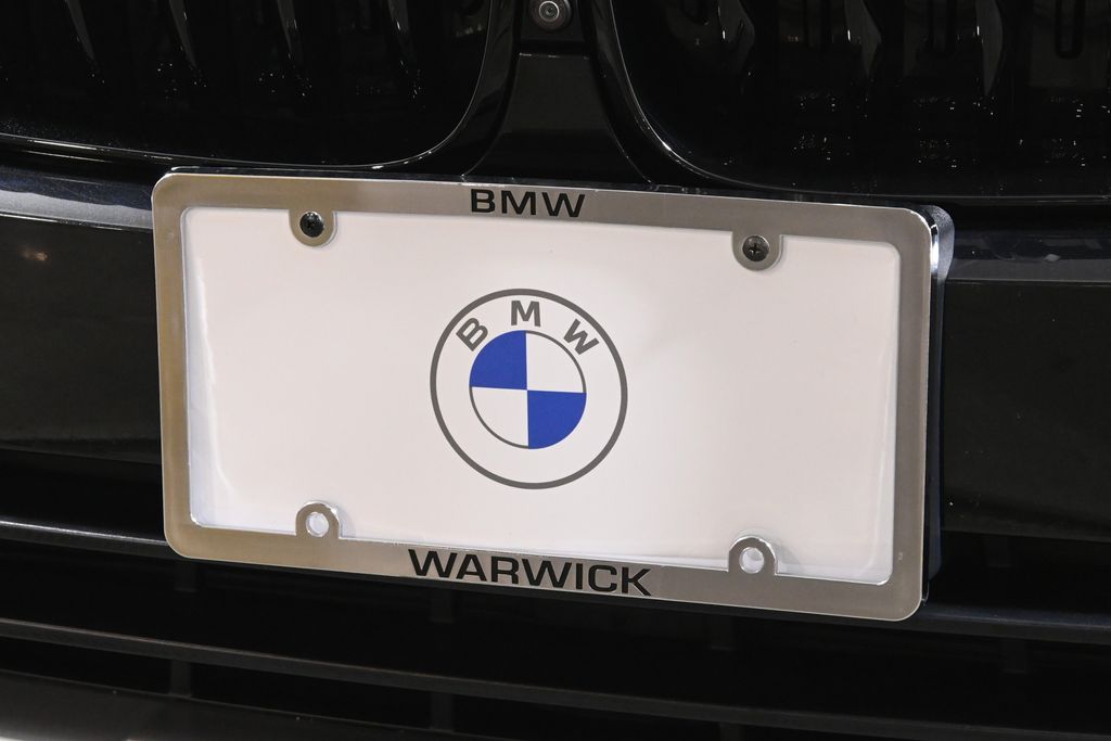Thumbnail: 2023 BMW X5 - 14
