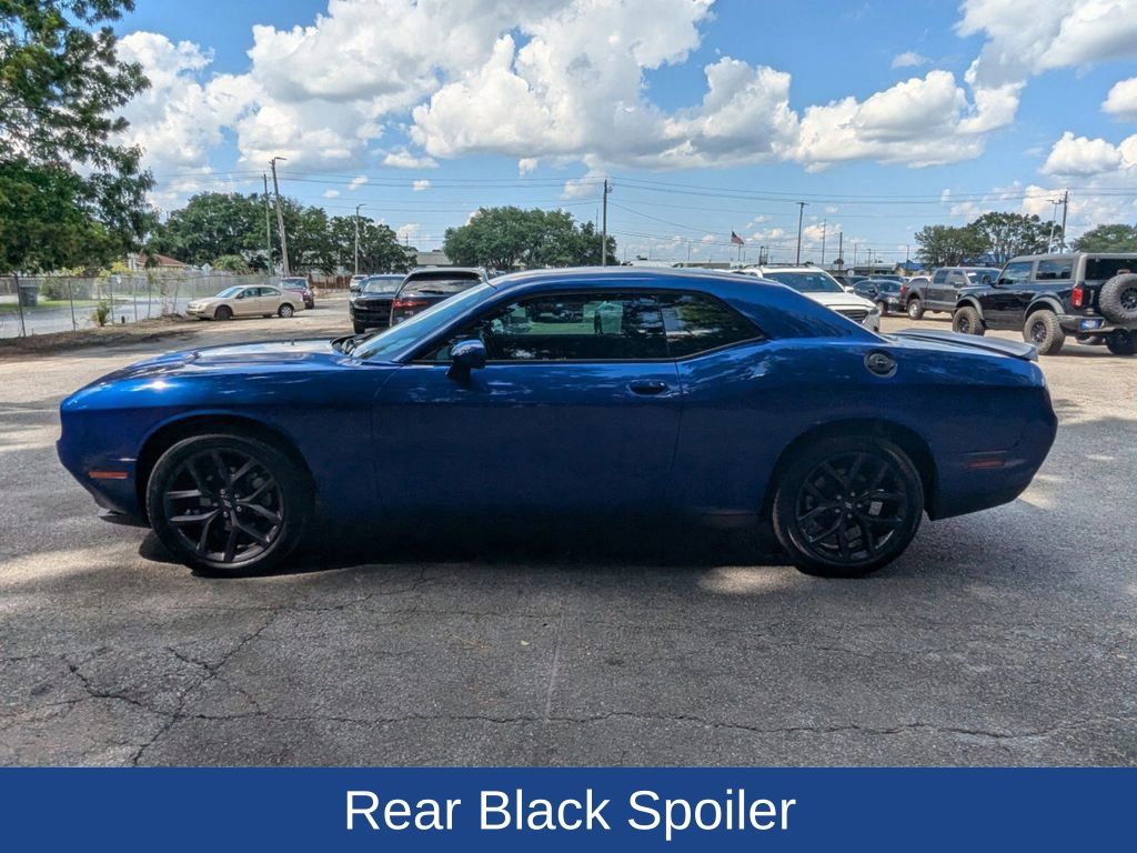 2022 Dodge Challenger SXT