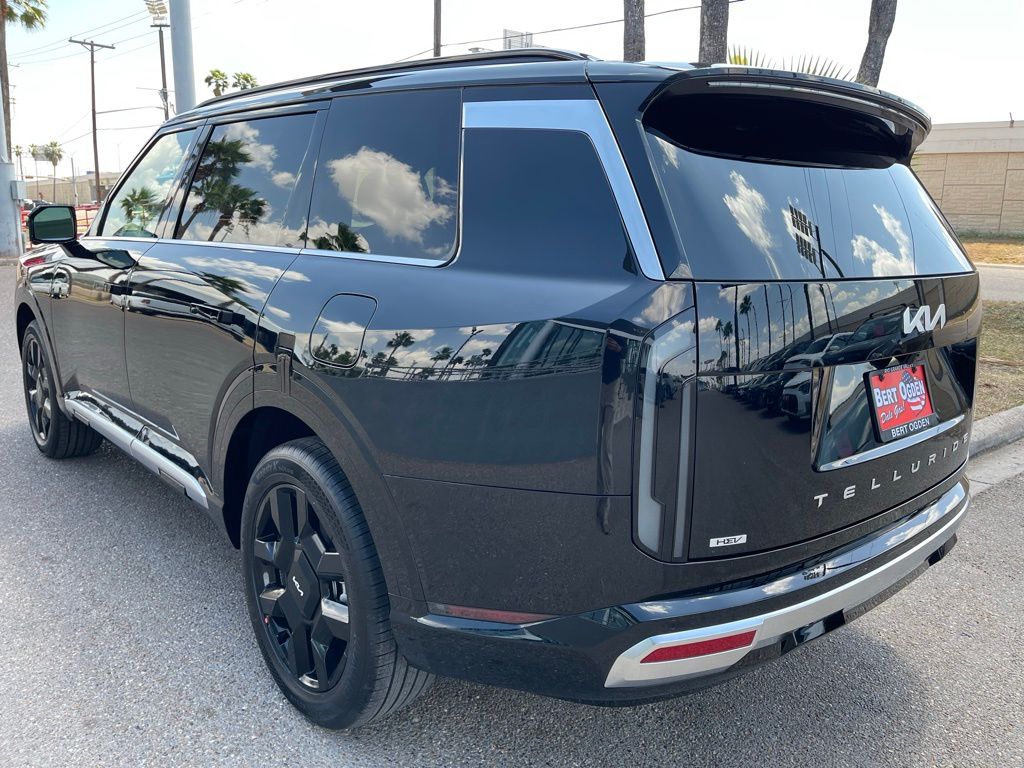 New 2027 Black Kia SX image 5
