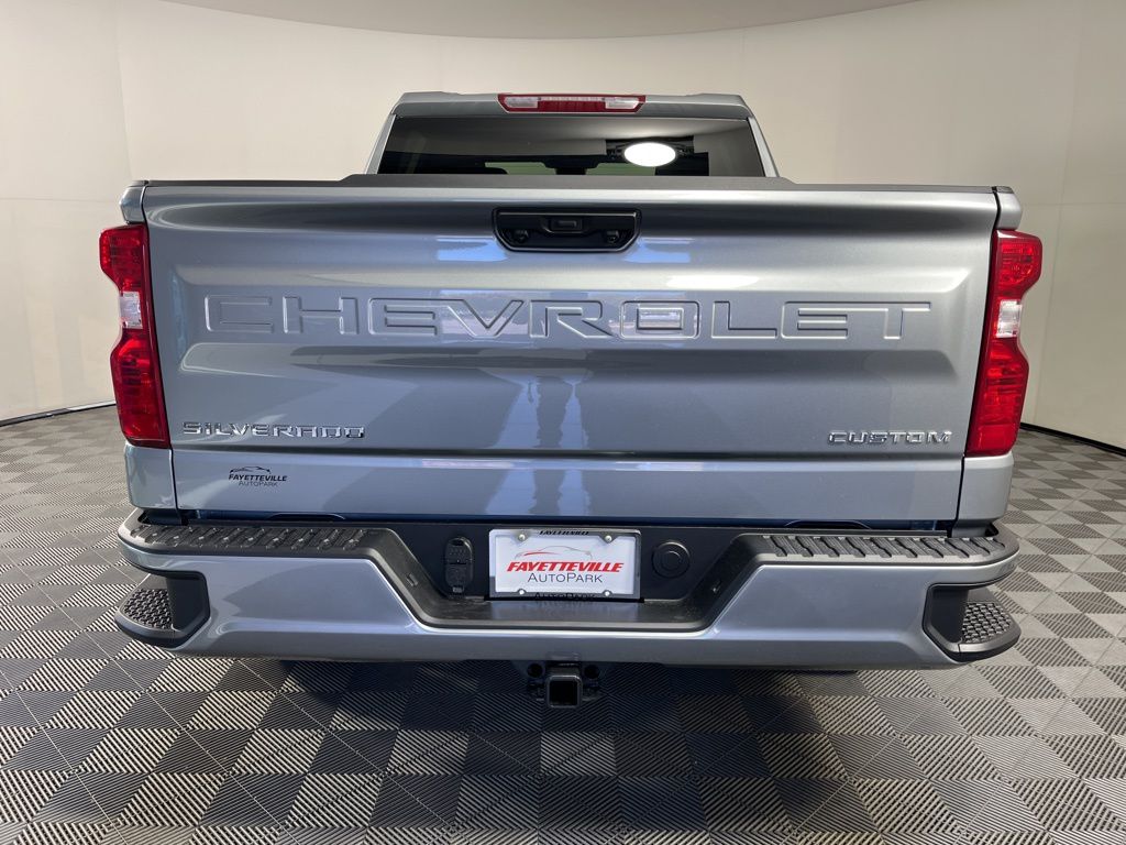 Thumbnail: 2026 Chevrolet Silverado 1500 - 4