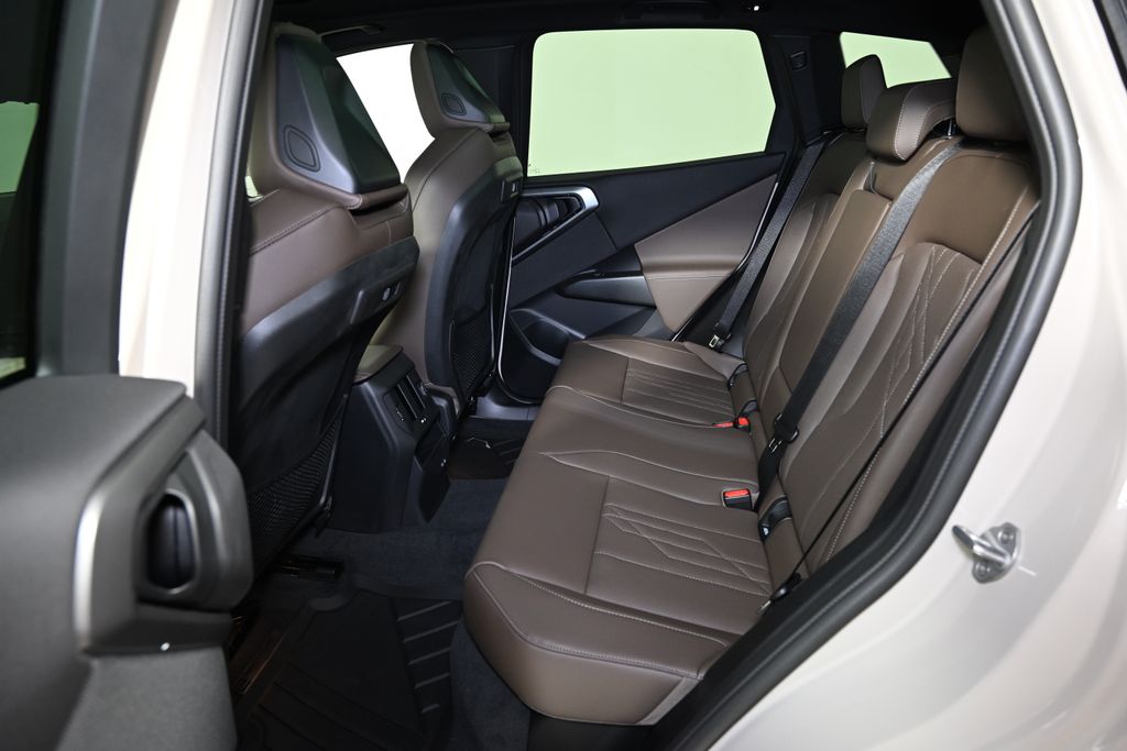 2025 BMW X3 3.0i 24
