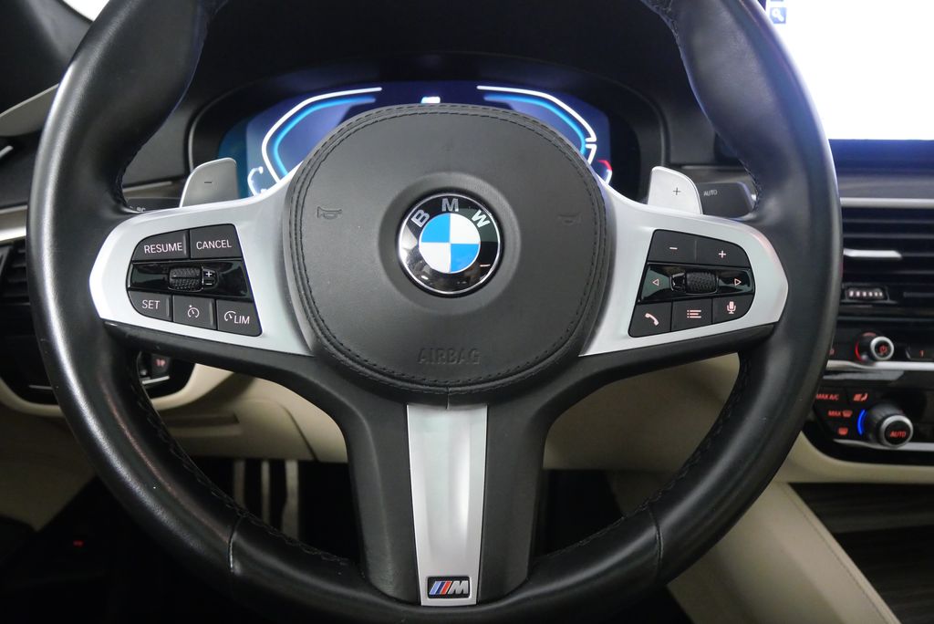 2021 BMW 5 Series 530i 19