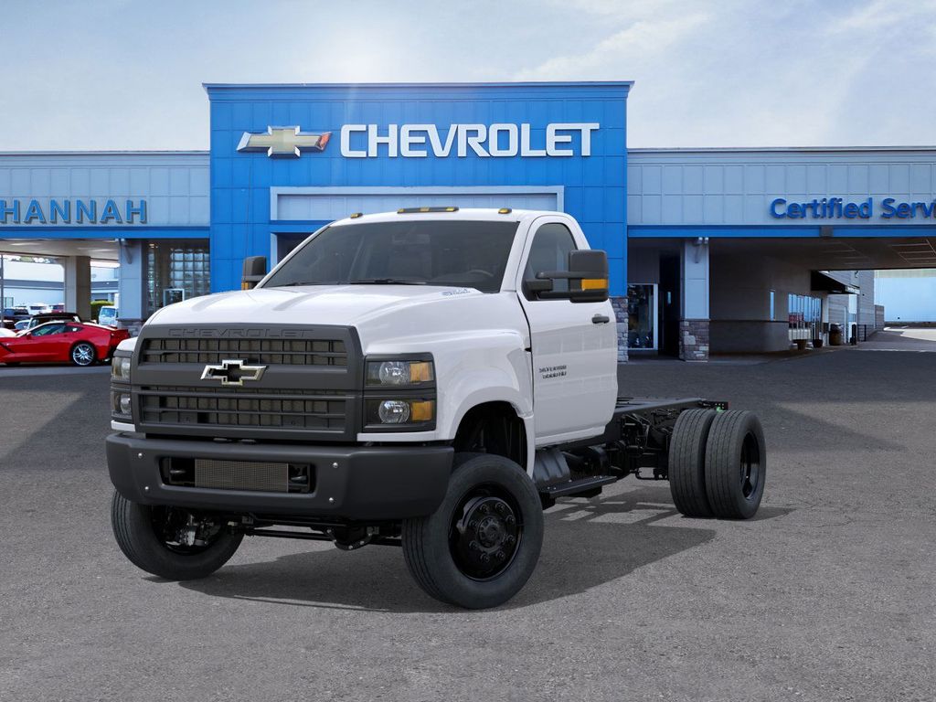 2025 Chevrolet Silverado 5500HD 