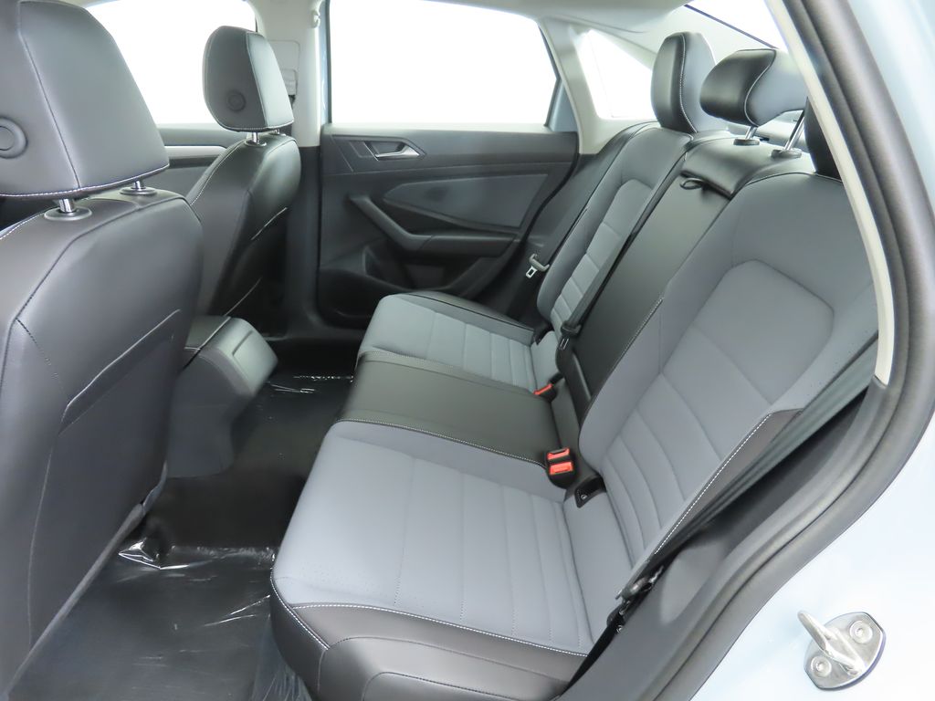 Thumbnail: 2026 Volkswagen Jetta - 21