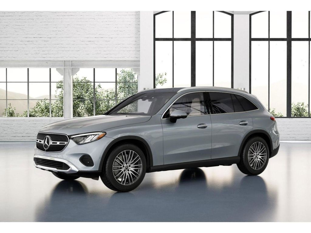 2025 Mercedes-Benz GLC GLC 300 38