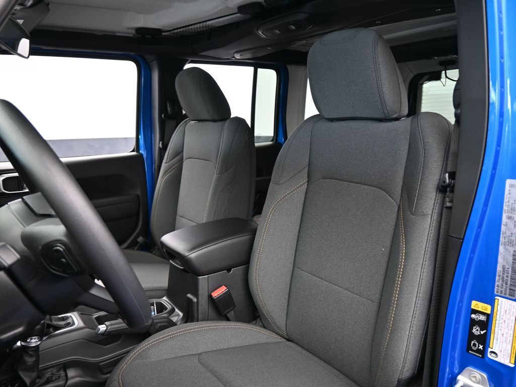 New 2026 Hydro Blue Pearl Coat Jeep Sport image 10