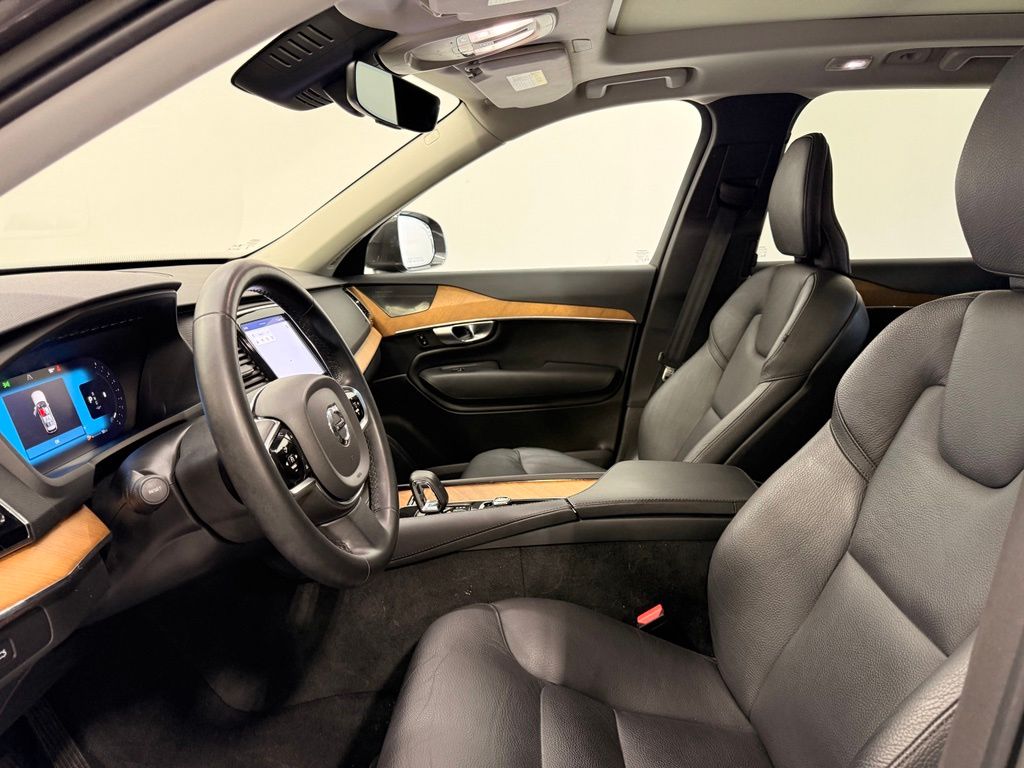 Thumbnail: 2023 Volvo XC90 - 11
