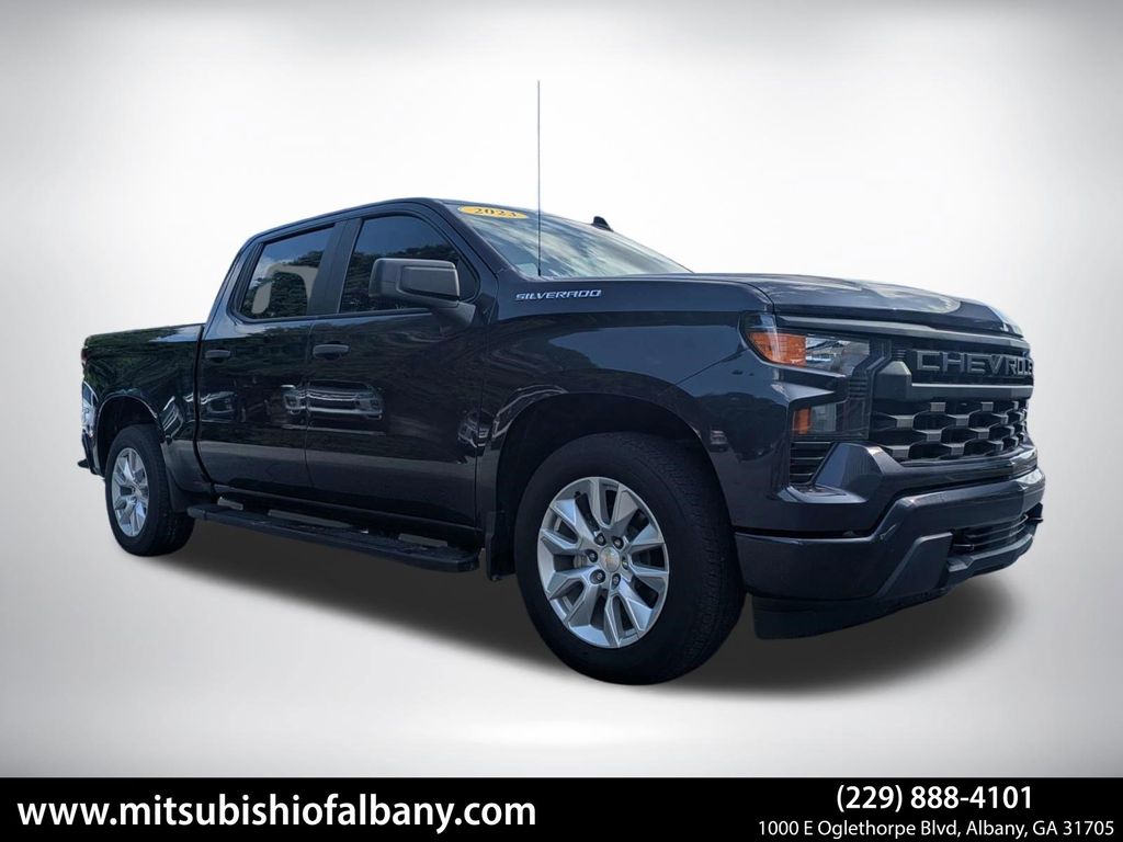 2023 Chevrolet Silverado 1500 Custom
