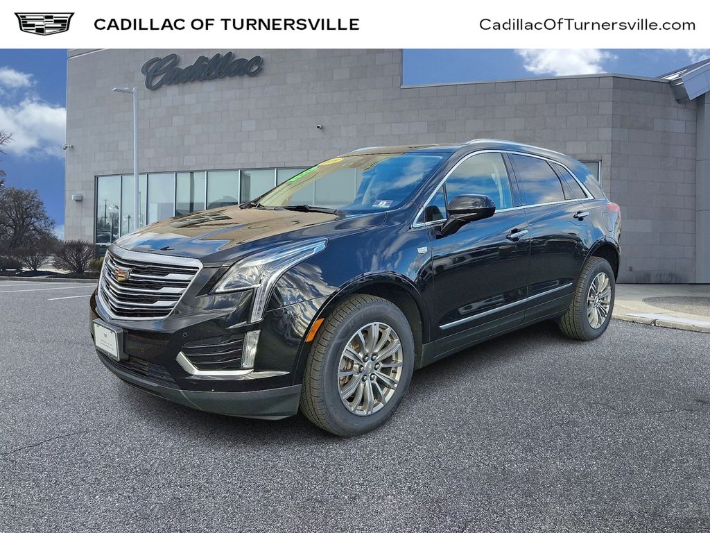 Thumbnail: 2019 Cadillac XT5 - 1