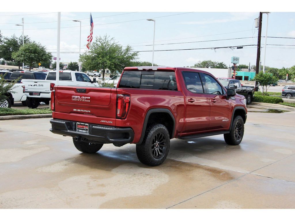 2023 GMC Sierra 1500 AT4X - 3