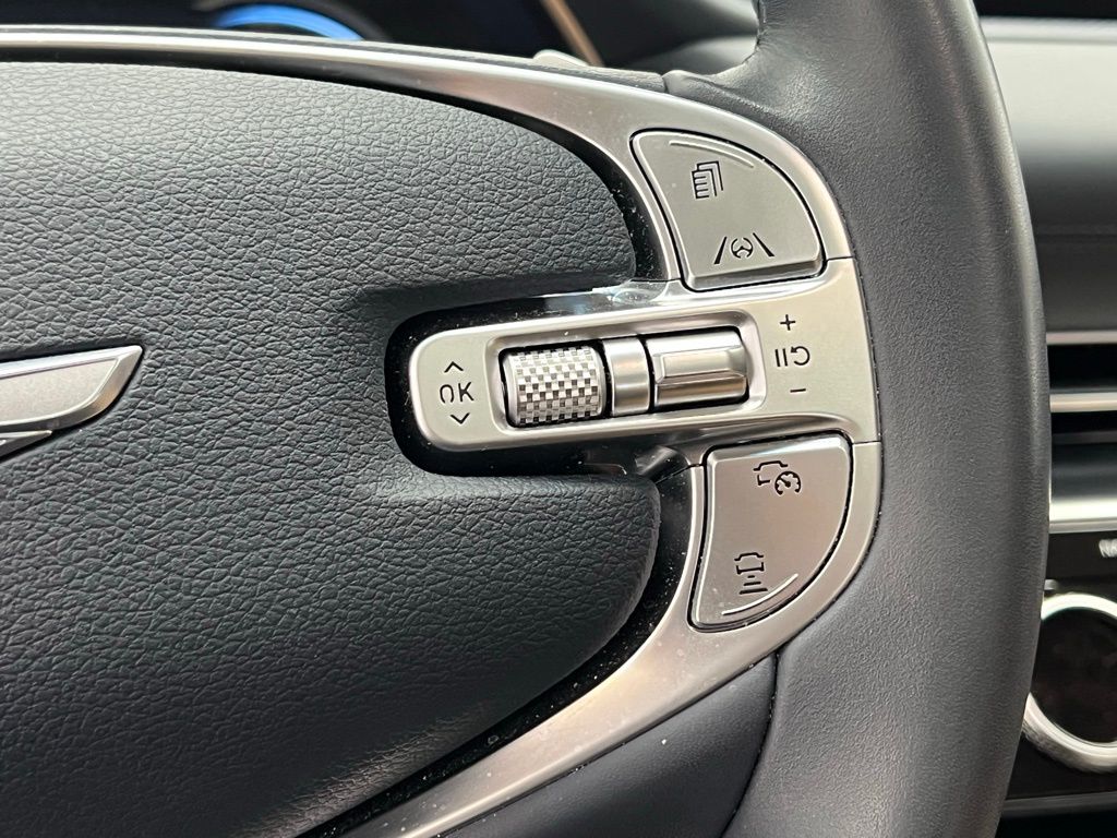 Thumbnail: 2024 Genesis GV80 - 18