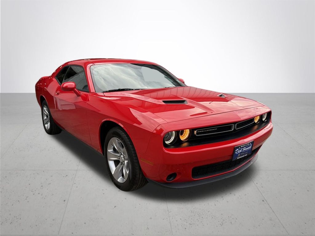 2022 Dodge Challenger SXT