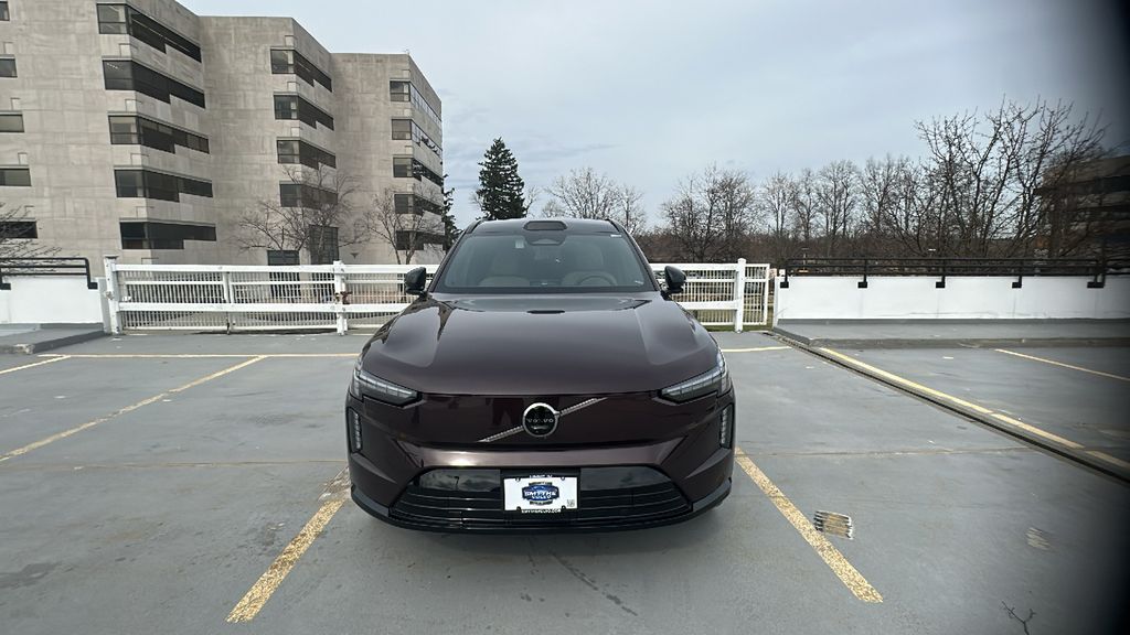 2025 Volvo EX90 Twin Performance Ultra 6-Passenger eAWD