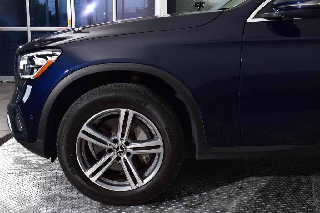 Thumbnail: 2022 Mercedes-Benz GLC - 9