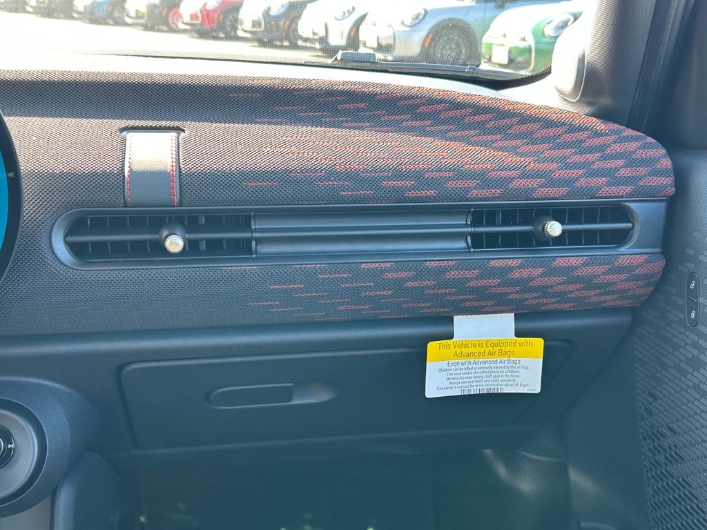 Thumbnail: 2026 MINI Cooper - 25