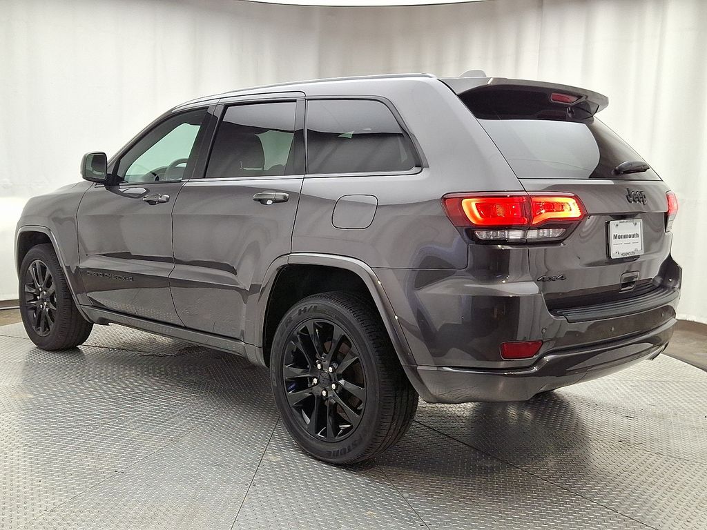 Thumbnail: 2021 Jeep Grand Cherokee - 6