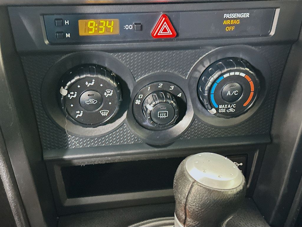 Thumbnail: 2013 Subaru BRZ - 14